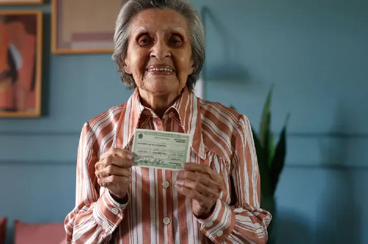 Abstenção de eleitores com mais de 70 anos cai 9,7 pontos percentuais
