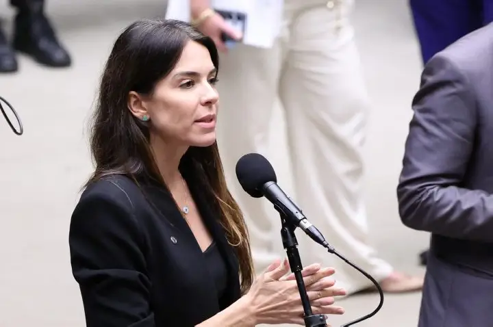 Comissão aprova programa para reduzir disputas judiciais no setor de beleza