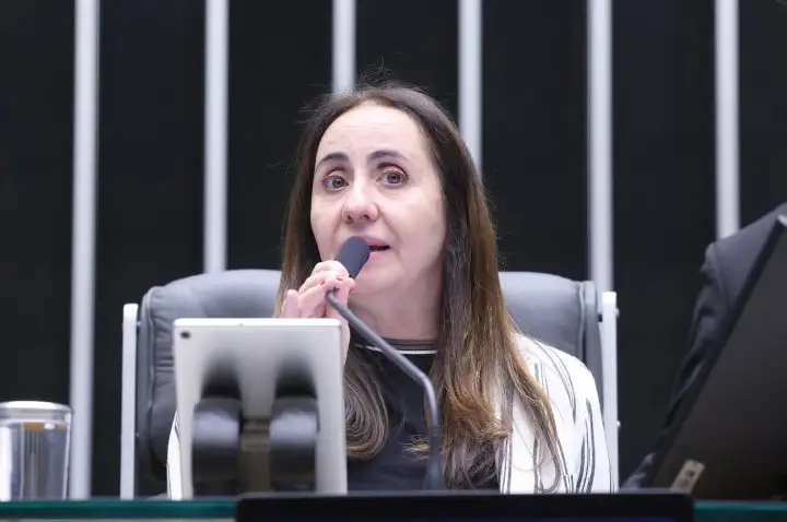 Comissão aprova regras para patentes criadas com auxílio de inteligência artificial
