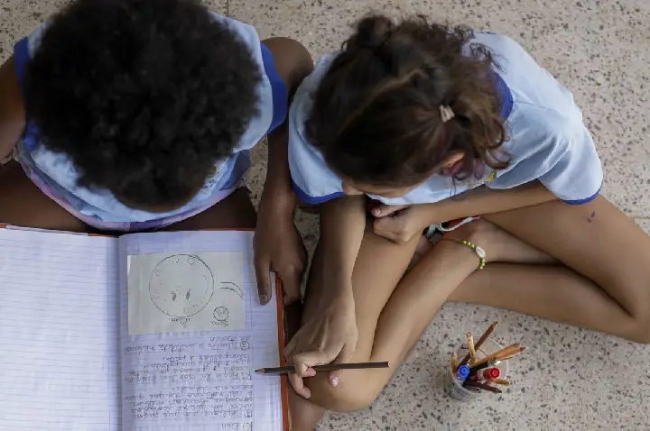 Direitos Humanos: planos de Lula e Flávio refletem diferença histórica