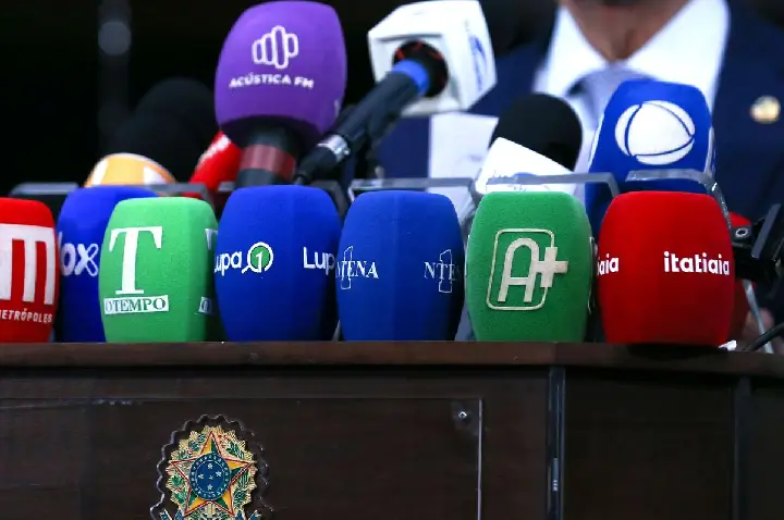 Eleições: jornalistas sofreram mais de 14 mil ataques em redes sociais