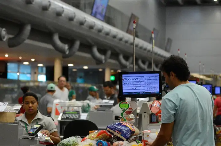 Estudo aponta fatores estruturais para inflação de alimentos no Brasil