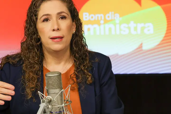 Novos cargos são para recompor capacidade do Estado, diz ministra