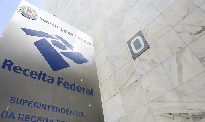 Receita prevê arrecadar R$ 17,2 bilhões com IR sobre dividendos