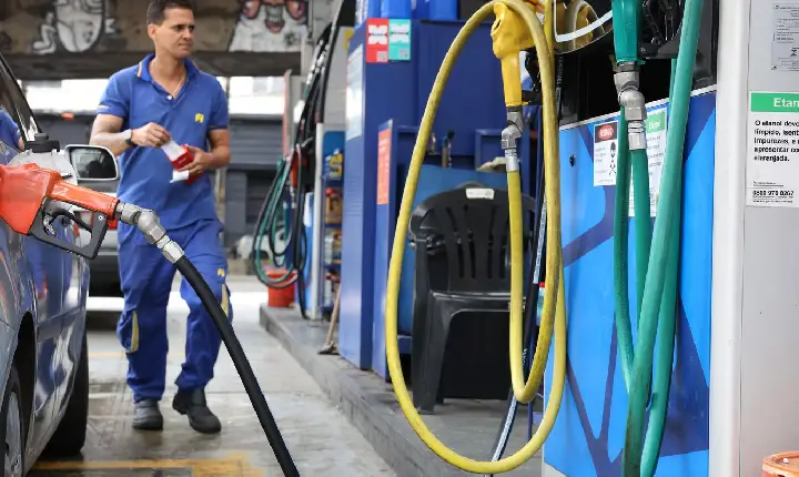Subsídio de R$ 0,44 por litro da gasolina pode ser prorrogado