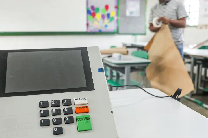 TRE-SP substitui 52 urnas que apresentaram problemas no estado