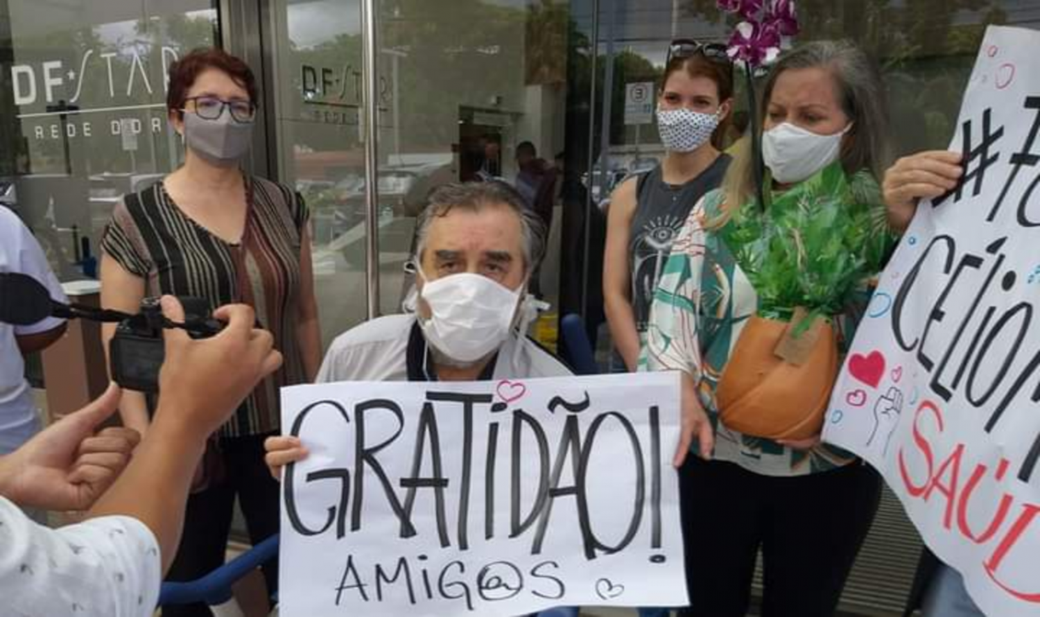 Deputado Célio Moura deixa hospital