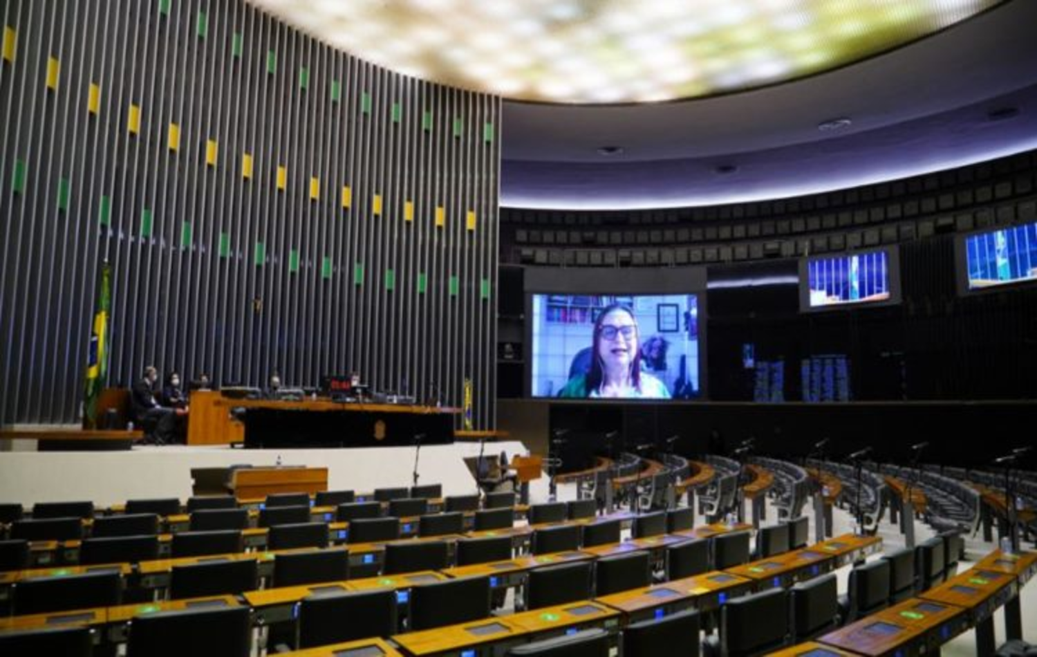 Câmara prorroga efeitos da Lei Aldir Blanc