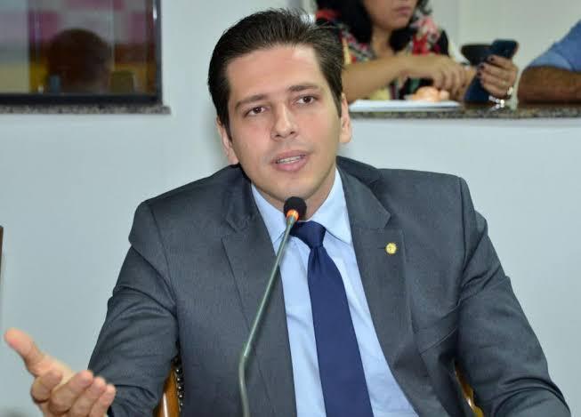 Deputado Olyntho solicita aparelho de ultrassonografia para o município de Pedro Afonso 