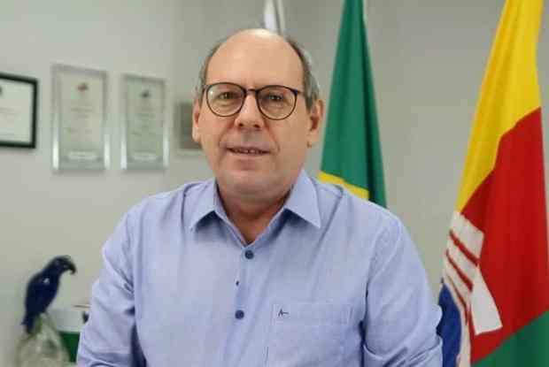 Atropelado por Gomes, candidatura de Dimas ao Governo do Estado subiu no telhado?