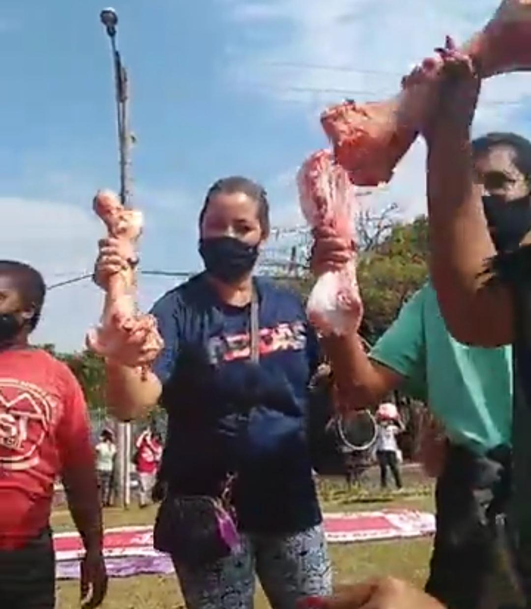 MTST ocupa mansão da 