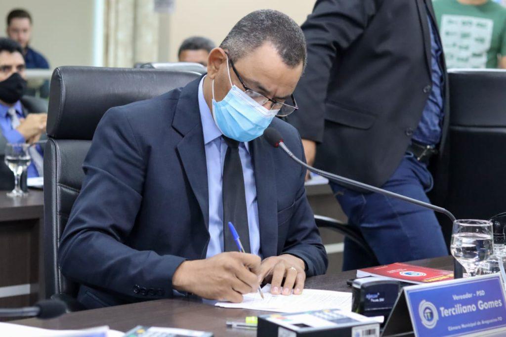 Terciliano perdeu espaço e usa discurso de que 