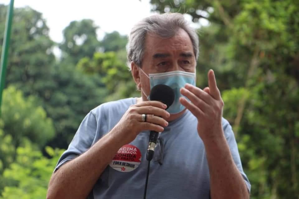 Célio Moura se reúne com filiados e simpatizantes em Porto Nacional-TO