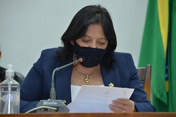 Deputada Valderez pede reinício das obras do Case em Araguaína