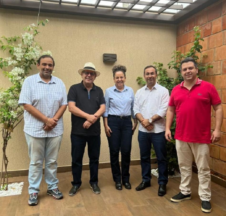 O abraço dos rejeitados, Dimas e Carlesse juntos novamente