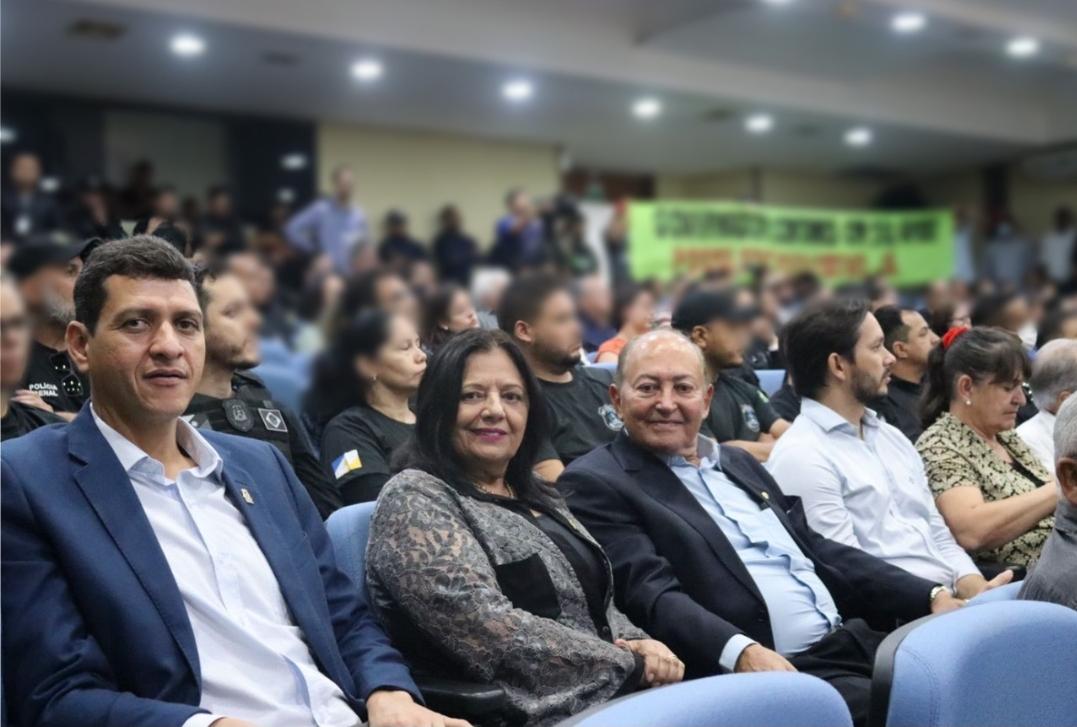 Deputada Valderez comemora apresentação dos novos nomeados do Sistema Penal e Socioeducativo