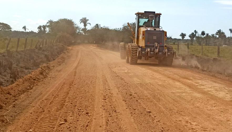 Governo do Tocantins recupera estrada de acesso à cachoeirinha Véu das Noivas, na região de Araguaína