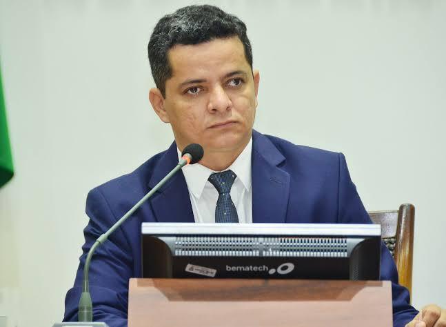Jorge Frederico solicita que servidores contratados possam contratar o plano de saúde do Estado