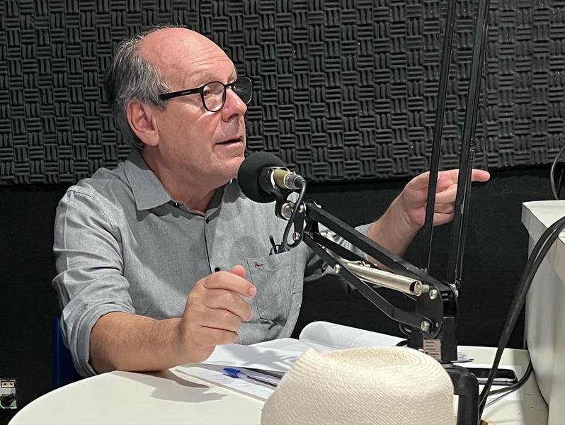 Dimas, um zumbi político