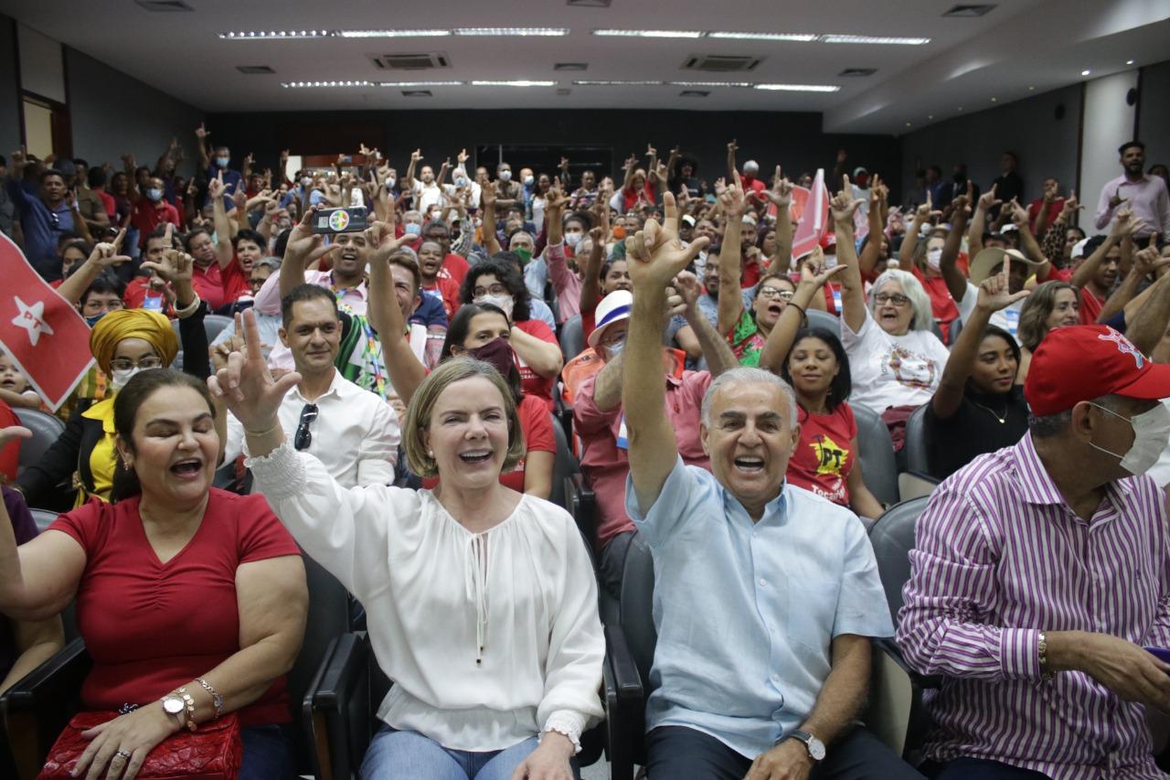 Em Palmas, Gleisi Hoffmann convoca base popular com Lula e Paulo Mourão pela transformação do Tocantins