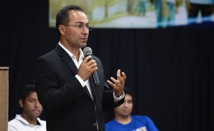 Wagner Rodrigues estuda reduzir IPTU de Araguaína