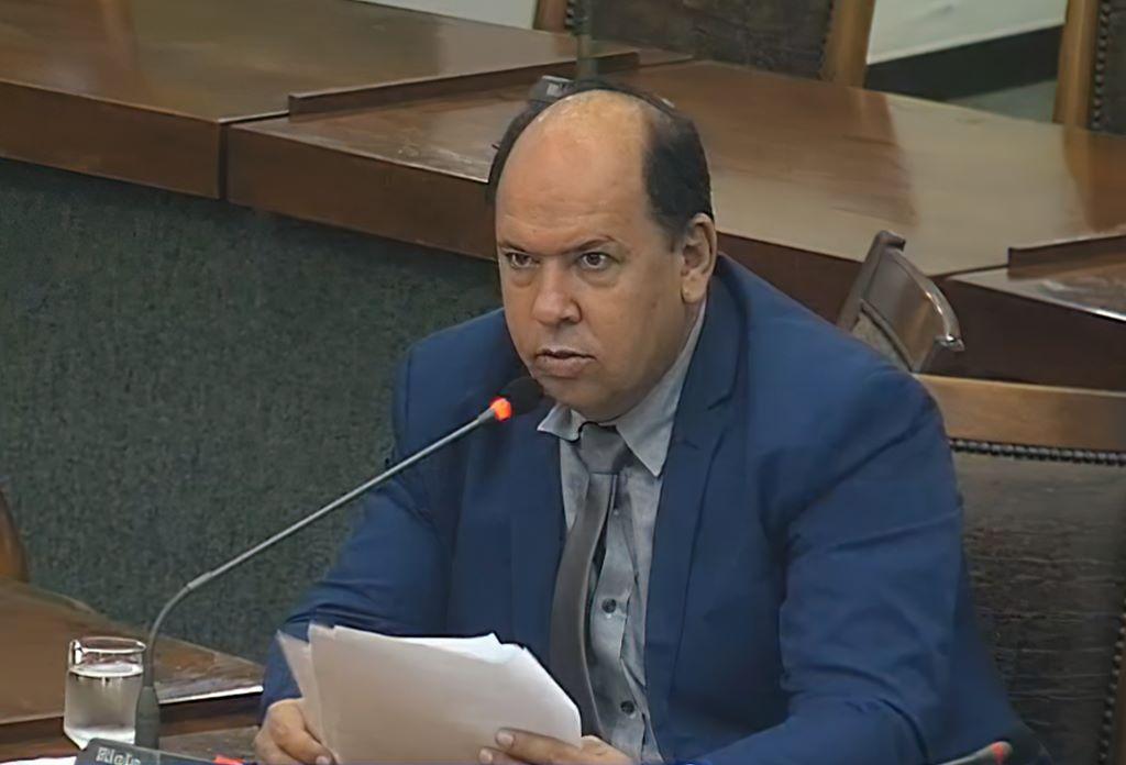 Gipão cria PL que proíbe restrição no nome de consumidores alvos de golpe ou com pendência administrativa de dívida