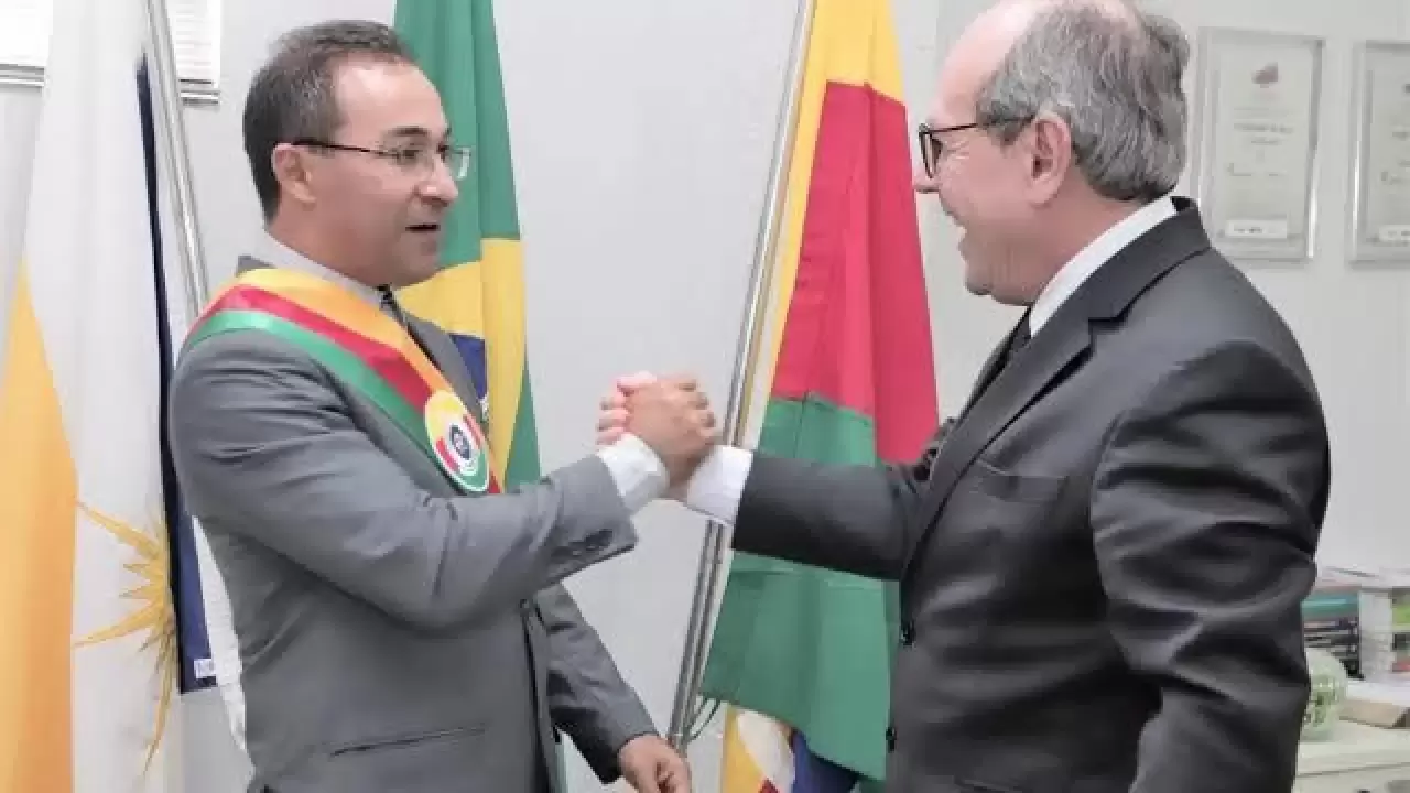 O teatro de Wagner Rodrigues e Ronaldo Dimas