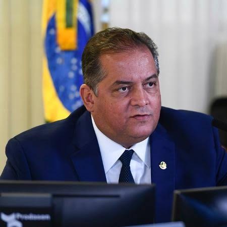 Eduardo Gomes gastou R$ 110 mil com Correios