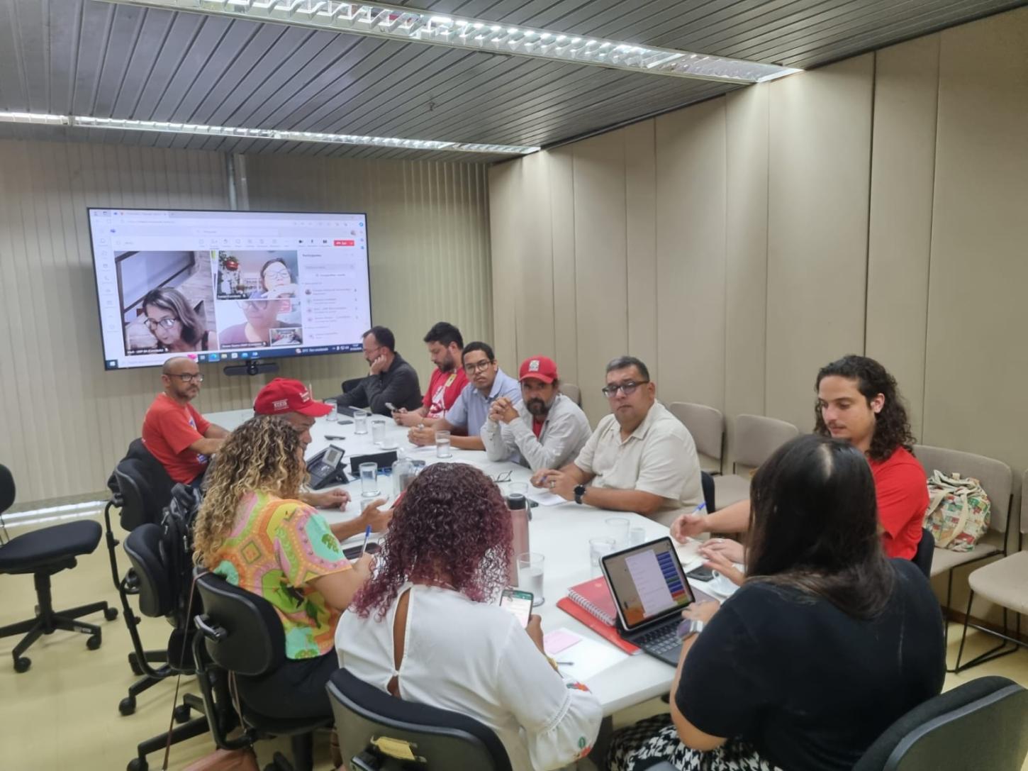 O Conselho das Cidades voltou: importante órgão do Ministério das Cidades, cuja finalidade é tratar da Política Nacional de Desenvolvimento Urbano (PNDU)